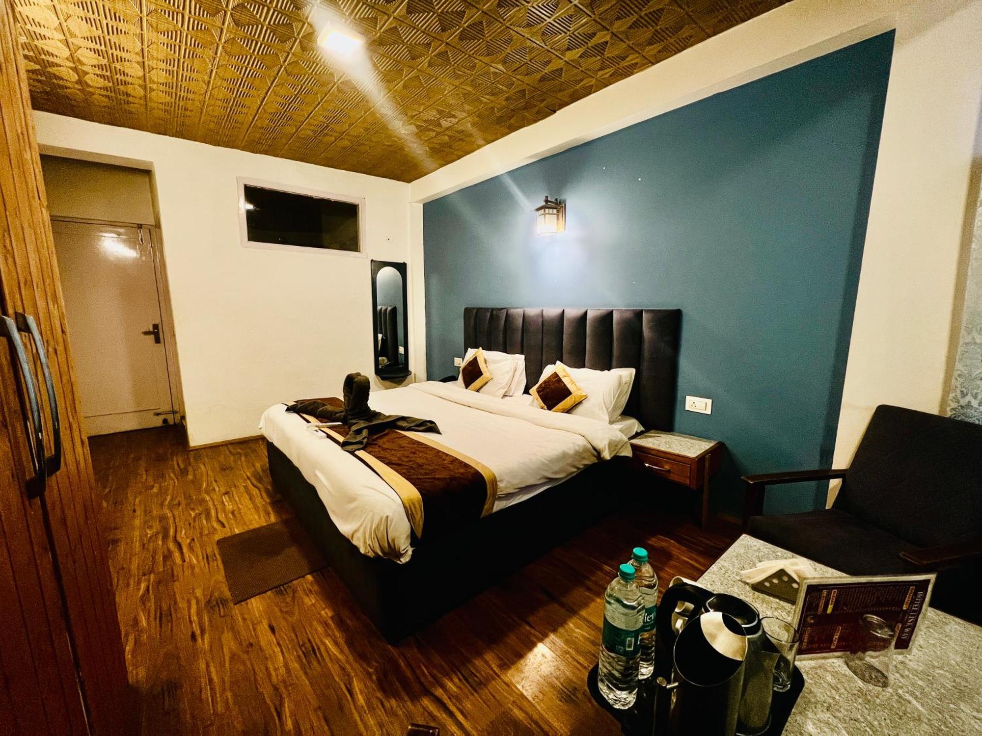Hotel Green Link -#Near Volvo Bus Stand #Mountain View #River View #Open Terrace Manāli Exterior foto